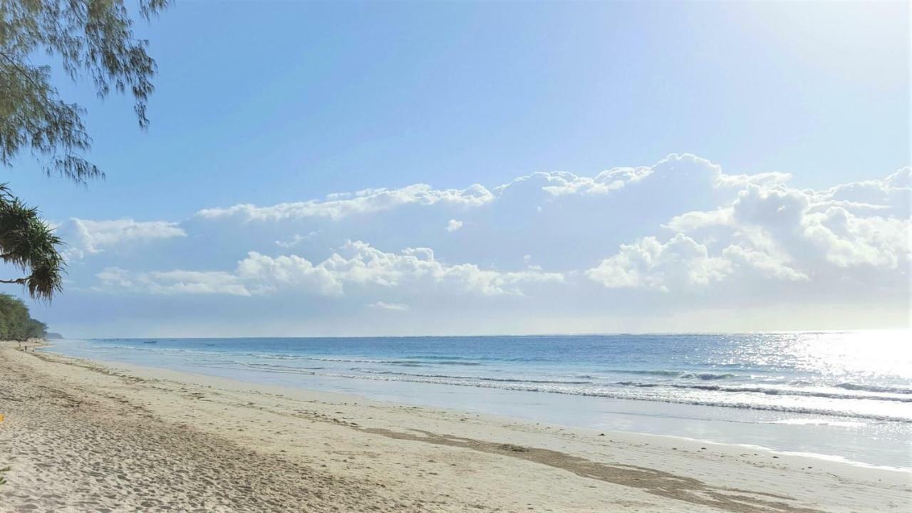 Diani Sea Lodge Диани-Бич Экстерьер фото
